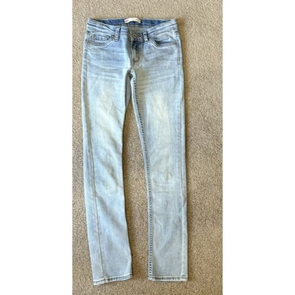 Levi's Girls 711 Skinny Light Wash Jeans, Blue Size 12 Slim, Adjustable Waist - Picture 1 of 3